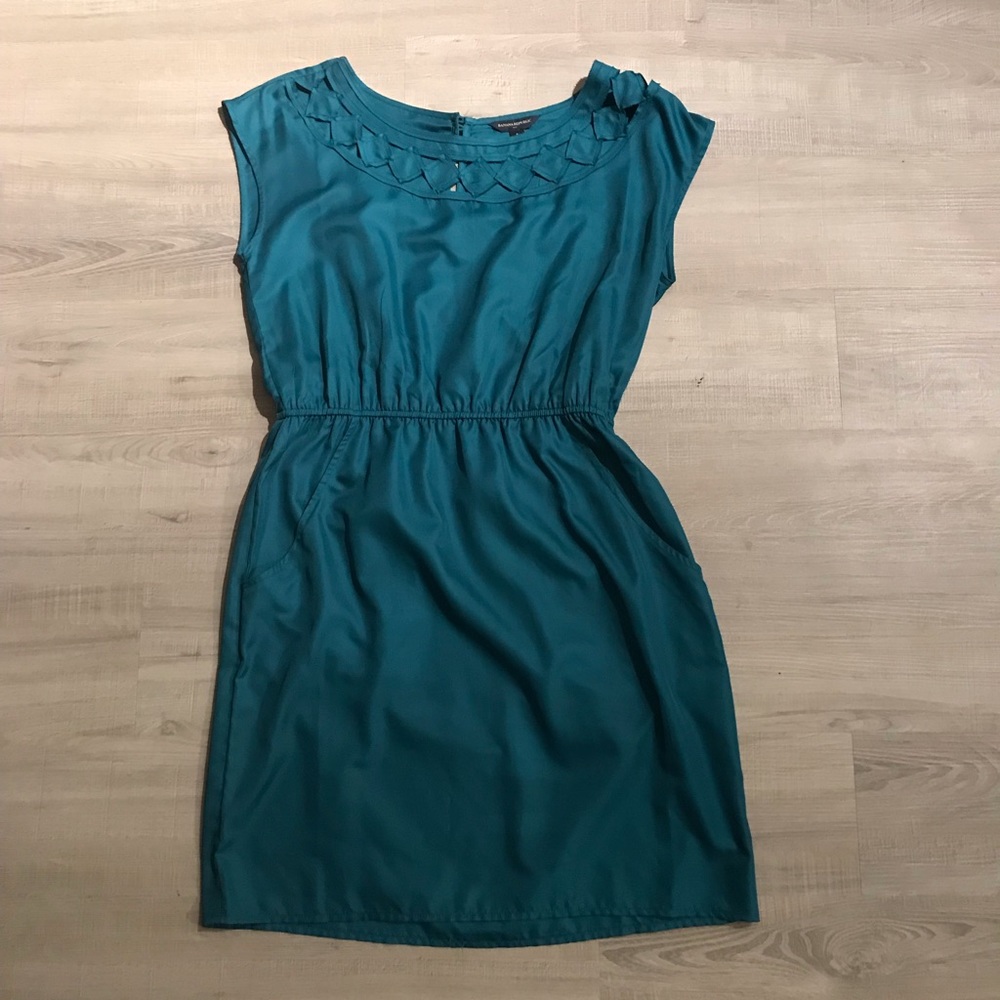 Deep Green Banana Republic Dress with Pockets - 8